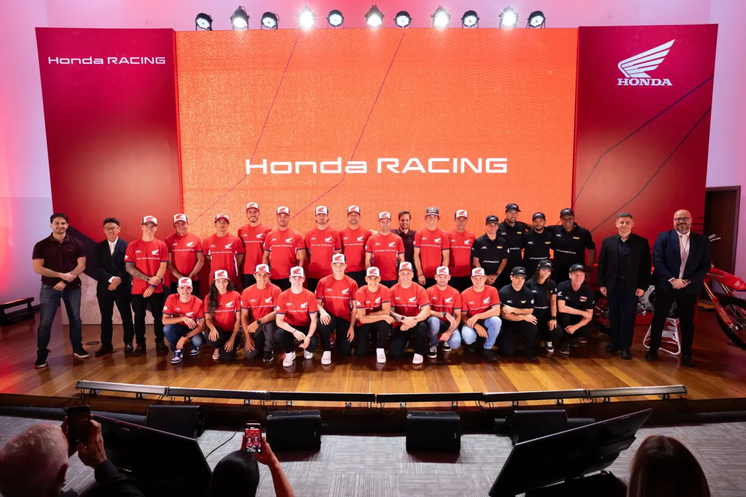 iZap Softworks - Honda Racing apresenta equipes para temporada 2025