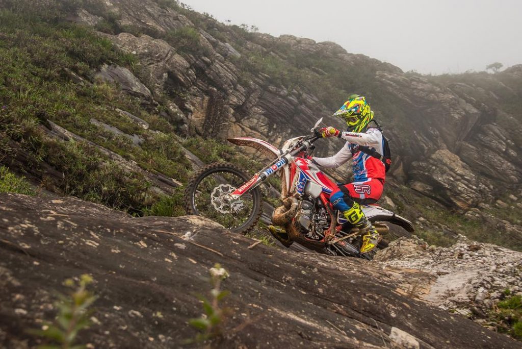 iZap Softworks - Pilotos de mais de 15 países confirmam presença no Barãomaniacs Hard Enduro, em Barão de Cocais-MG