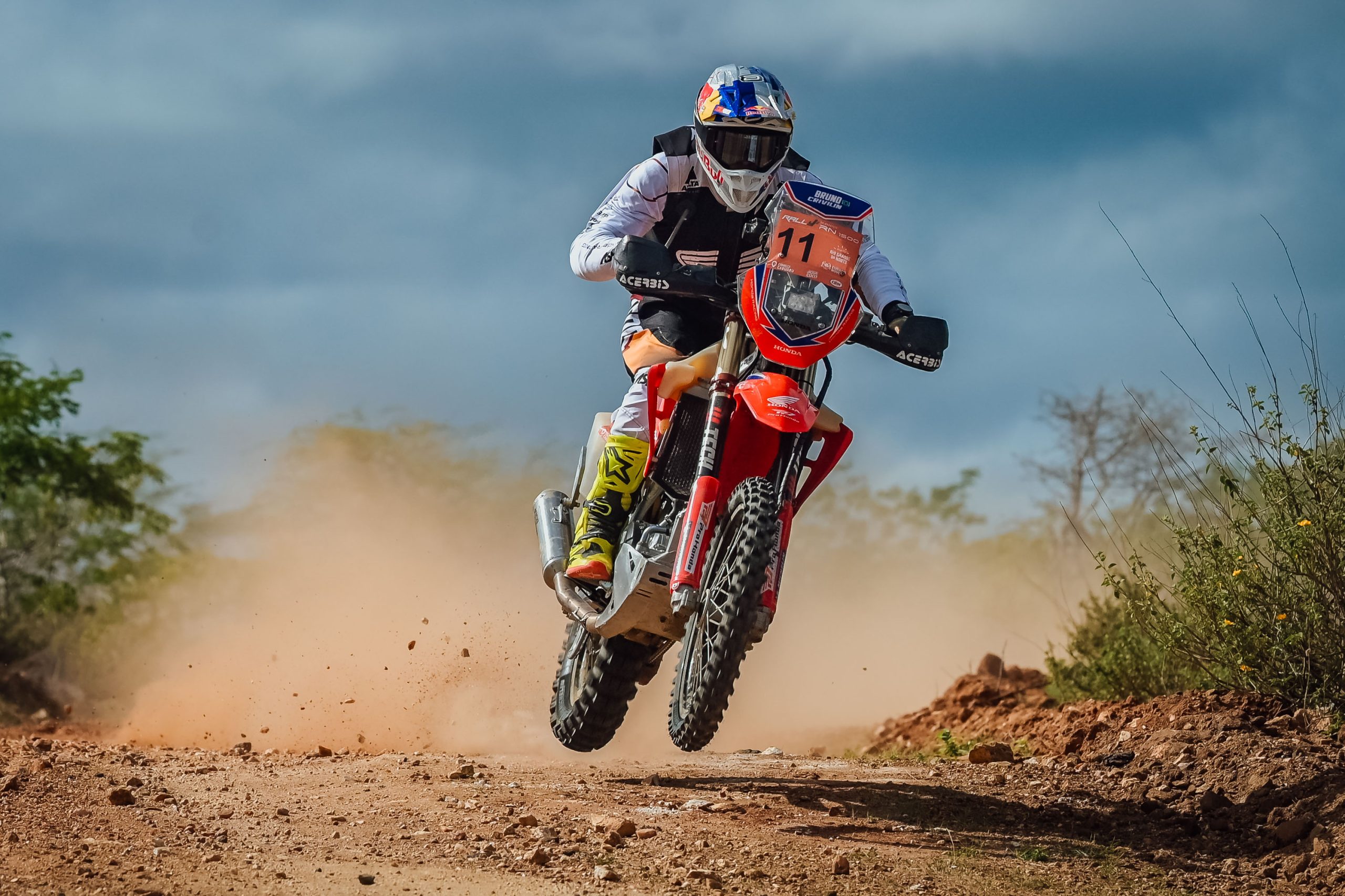 iZap Softworks - Honda chega com força máxima para a disputa do Sertões 2025