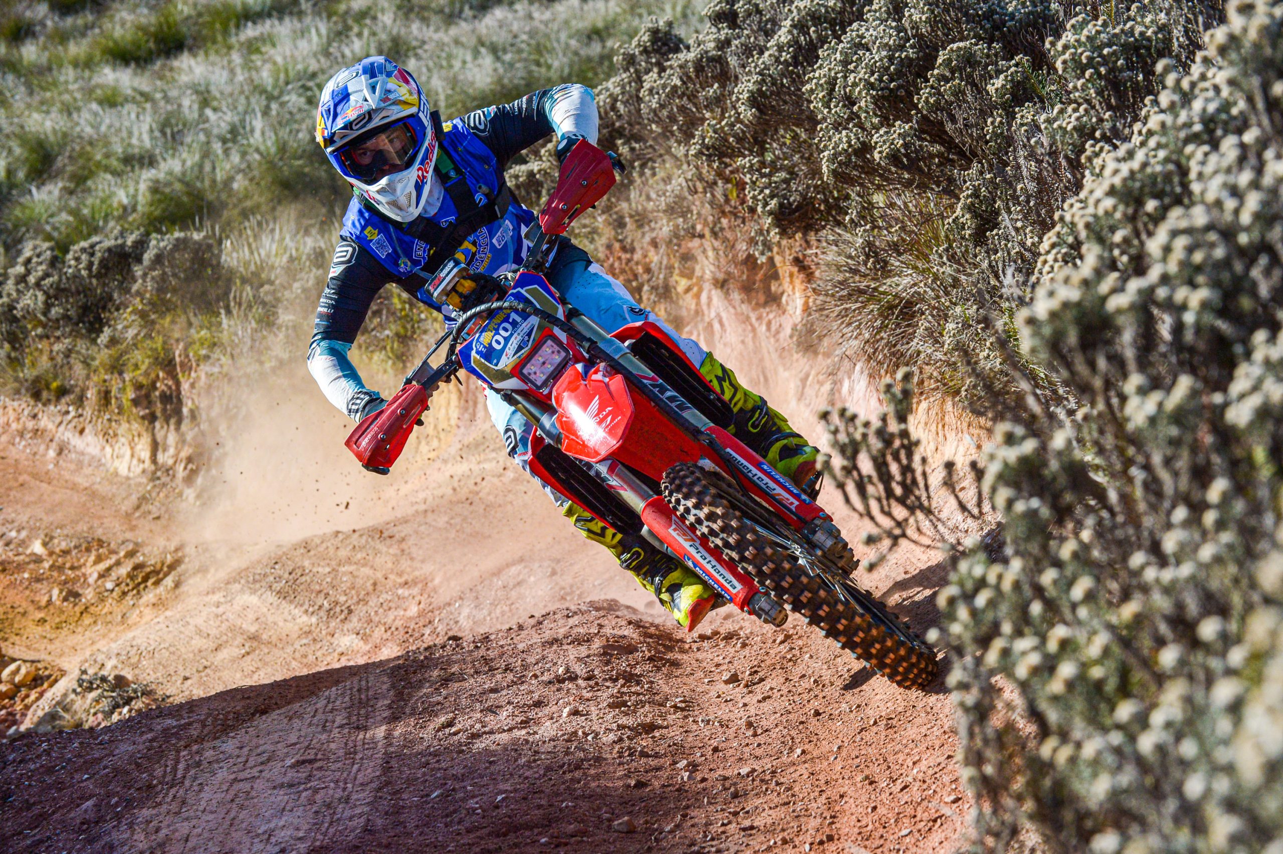 Mais Trilhas Honda Racing abre o Enduro da Independência 2025 nas primeiras posições