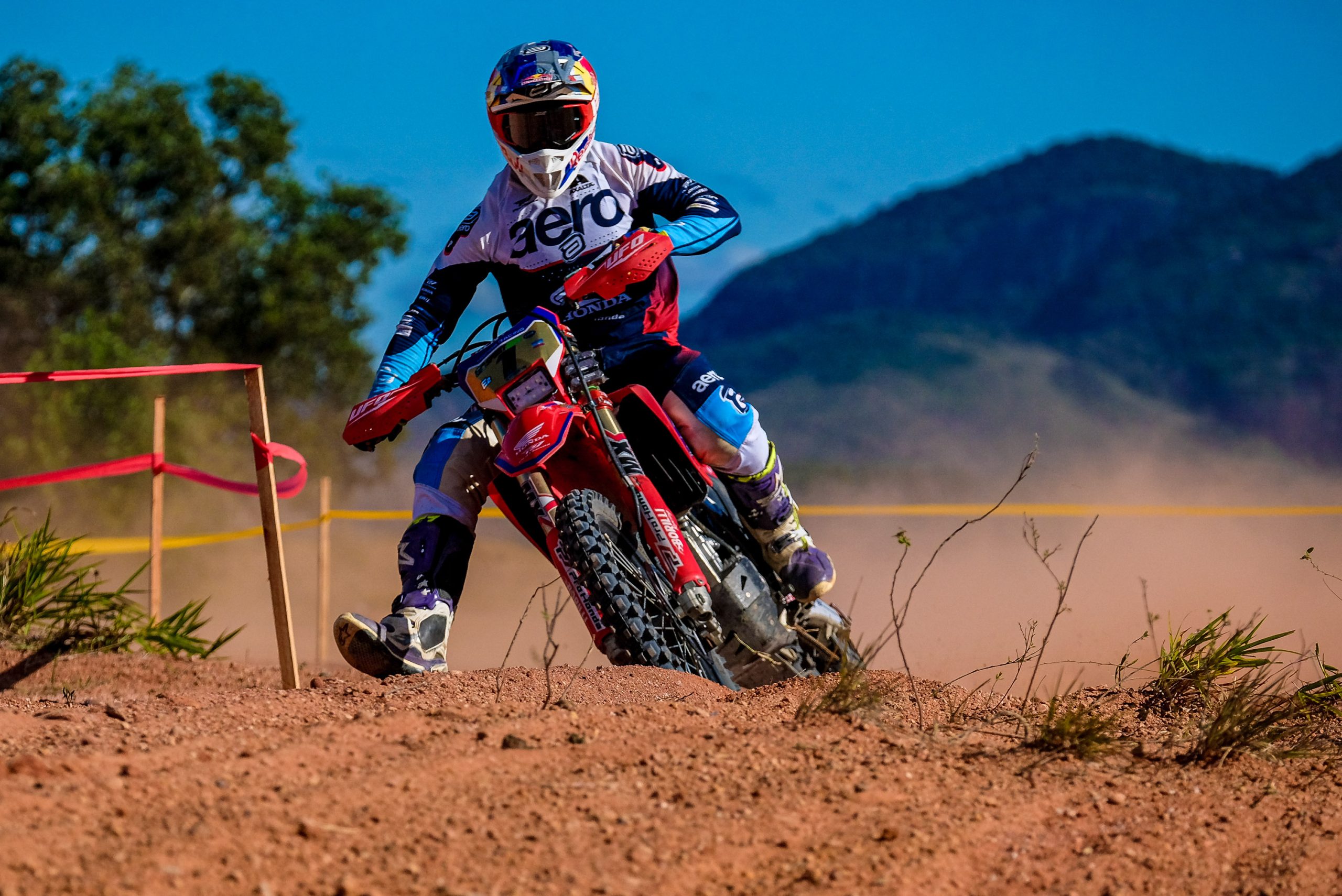 Mais Trilhas De olho nos títulos, Honda Racing disputa penúltima prova do Brasileiro de Enduro 2025
