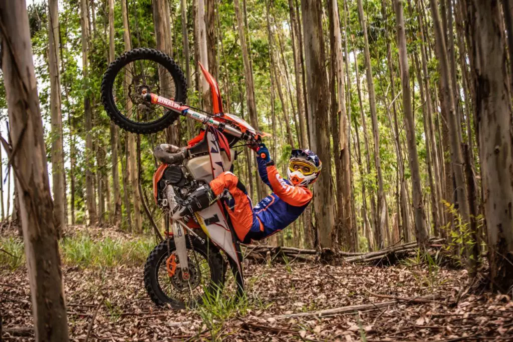 Mais Trilhas Rigor Rico vence o Barãomaniacs 2026 e confirma força brasileira no Hard Enduro Latino-americano