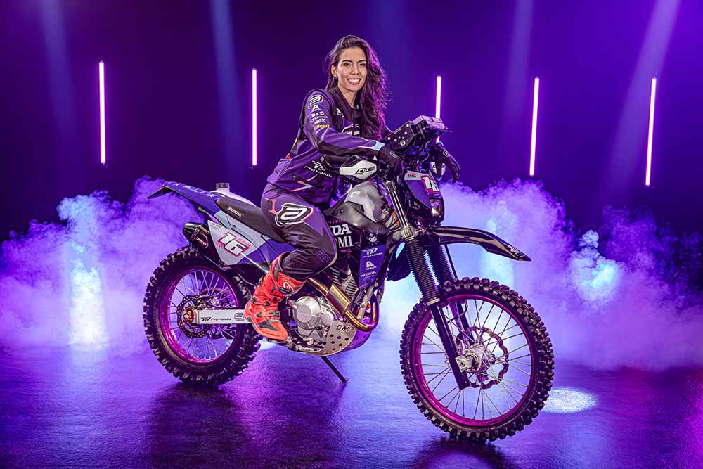 Mais Trilhas Honda CRF Kuromi, Veja fotos da moto do Rally Sertões customizada no Brasil